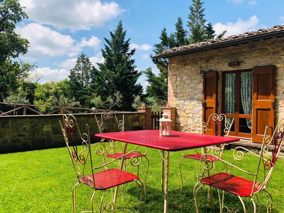 Agriturismo Borgo Il Bonagino Radda in Chianti Δωμάτιο φωτογραφία